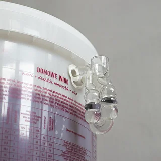 Tubo de fermentación angular de material sintético – photo 5