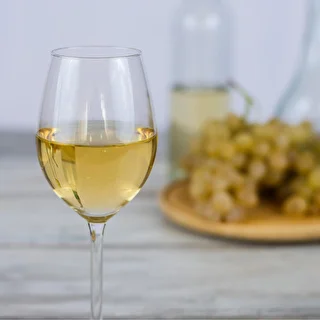 Enovini OK WHITE levadura que reduce la acidez – photo 9