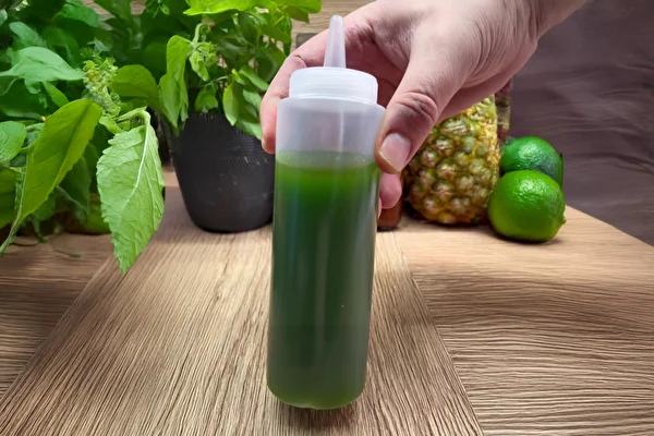 Aceite verde de hierbas: el secreto aromático de tu cocina