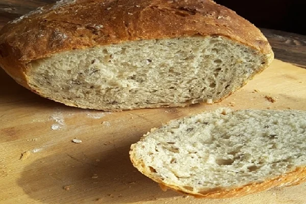 Pan de trigo con levadura y semillas de lino