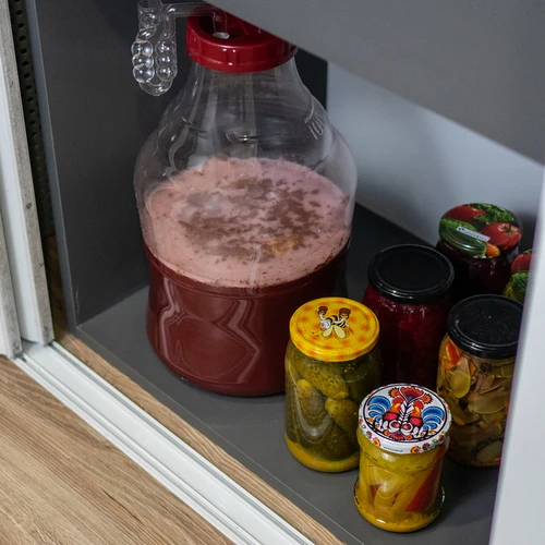 Rurka fermentacyjna kątowa do pojemników - nietłukąca - 7