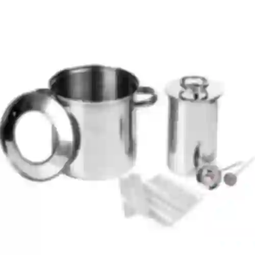 Conjunto con chaqueta de agua-embutidora 1,5kg + olla