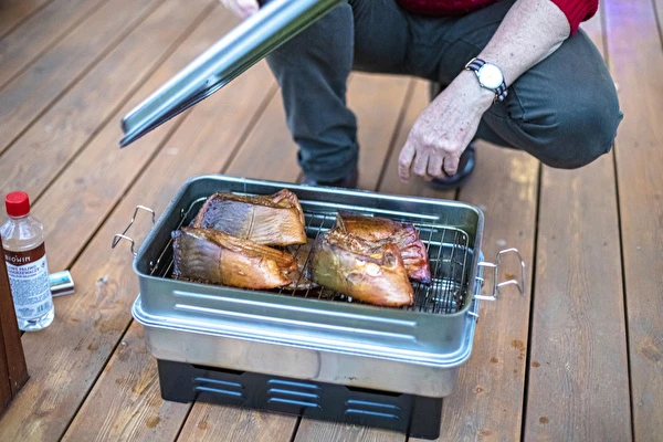 Carpa de Nochebuena, ahumada