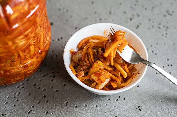 Kimchi picante con manzana