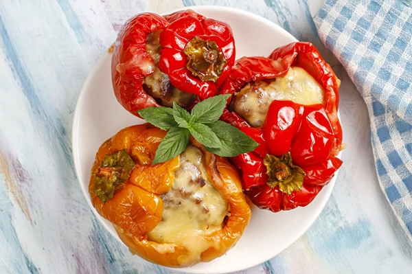 Pimientos rellenos a la parrilla de gas