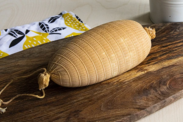 Queso de cuajo ahumado