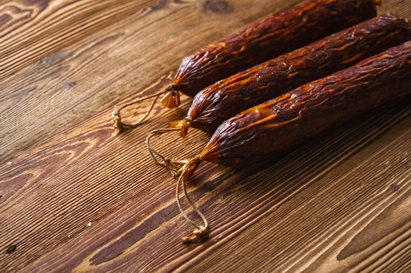 Salchicha de Cracovia casera – ahumada