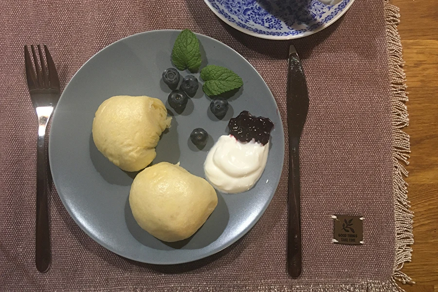 Browin Przepiśnik - Bollitos al vapor con arándanos