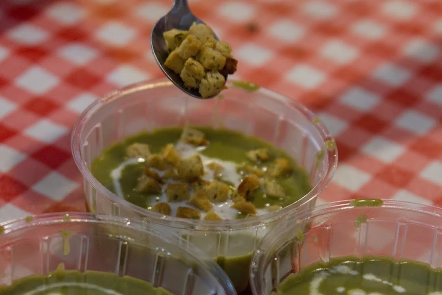 Browin Przepiśnik - Crema de espinacas