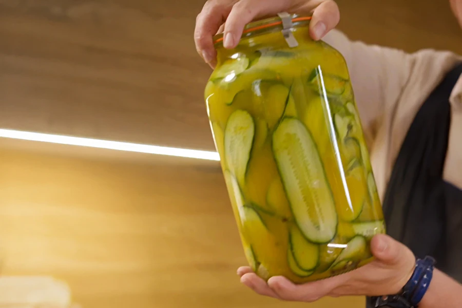 Browin Przepiśnik - Pepinillos en salmuera de miel y mostaza